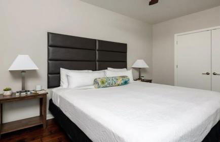 CozySuites Remi sauna, pool, gym - Foto 32