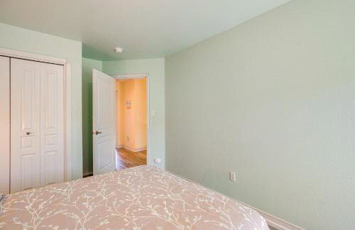 Walk to Shore Home with Deck in Rockaway Beach! - Foto 22