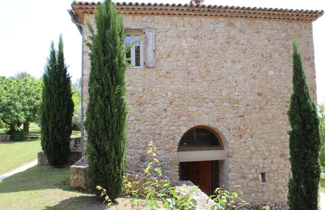 Holiday Home in Bagnols-en-foret With Pool - Photo 39