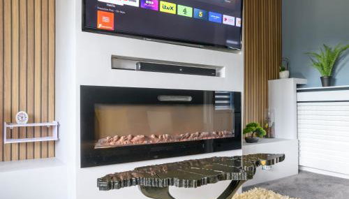 The Whitehouse M6, Junction 10 With Parking - Foto 4