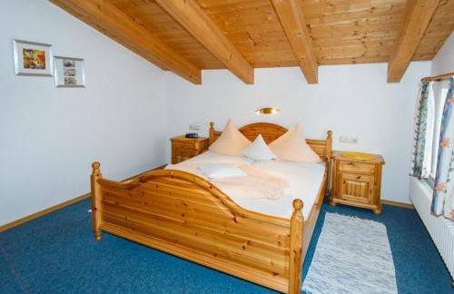 Café Chiemgau und Gästehaus - Foto 10