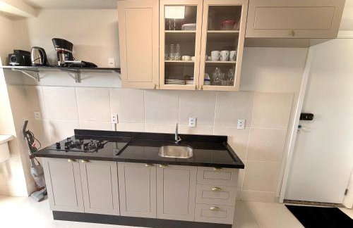 Apt Vista Magnifica, 3 garagens , 3 Quartos , 2 Banheiro , Varanda com Churrasqueira - Foto 9