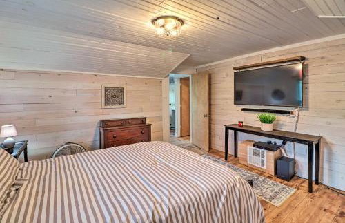 Country-Chic Cotter Home with Outdoor Living Space! - Foto 17