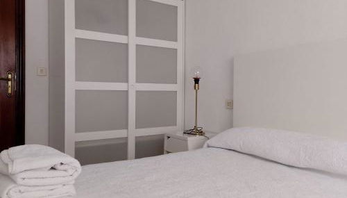 Piso Amplio en el Centro de Salamanca, TV, WiFi - Foto 5, towels, wardrobe