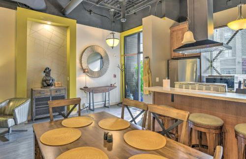 Modern Downtown Apt - Walk to Parks and Cafes! - Photo 7