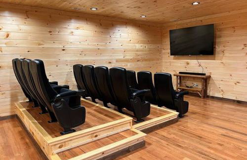 * * 4 Master Bedrooms, Views, Theater, Arcade, EVC - Photo 31