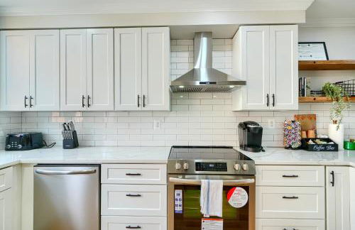 Cozy FedHill Gem plus Parking and Walk to Harbor and Stadiums - Foto 11