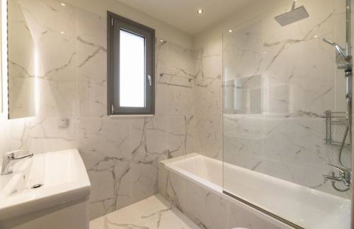 Tsatos Luxury Residence - Photo 12