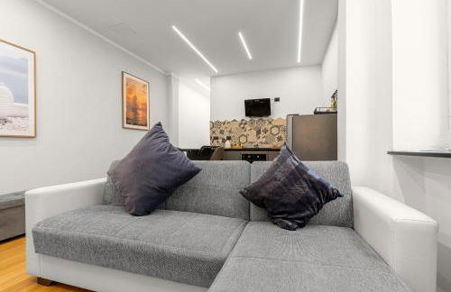 Sea side apartment - new bright home - Foto 11