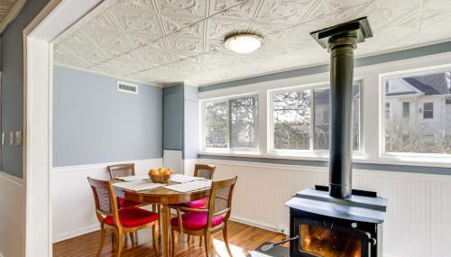 Walk to Main Street Family-Friendly Crisfield Gem - Photo 3