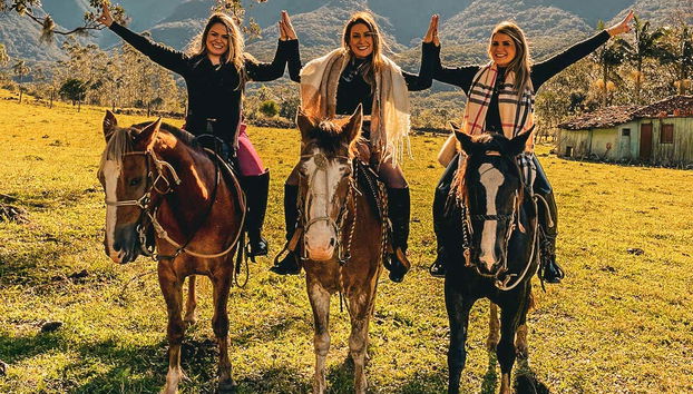 Horseback Riding in Praia Grande - Photo 2