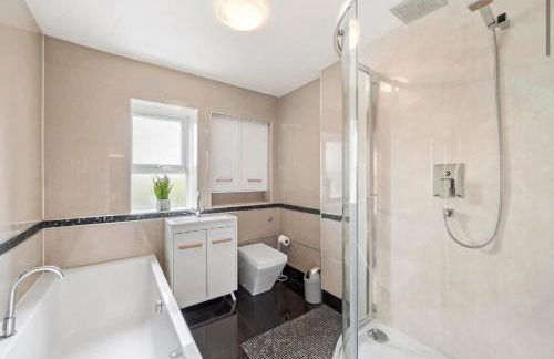 2-Bed Near Lincoln City Centre with Parking - Foto 6