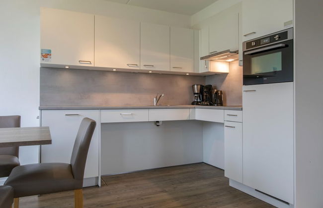 Beachside Bungalow Near Beach - Photo 5