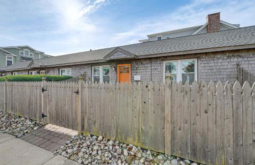 Walk to Beach and Dtwn Dining! Avalon Coastal Escape - Foto 25