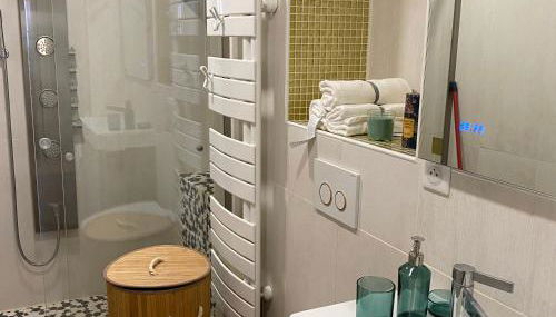 Le Roofound - Porte de Paris - Métro à 5min - Entrée personnelle - Foto 3