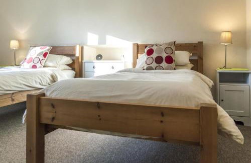 Rock Cottage - 3 Bedroom Holiday Home - Fishguard - Photo 16