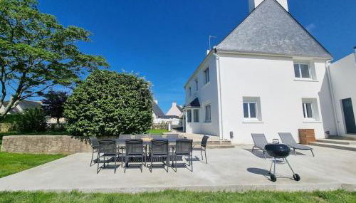 Maison familiale - 10pers - 3 étoiles - lumineuse et cosy - draps et serviettes inclus - parking - La Torche 9 min - Foto 2, Garden, sunbed