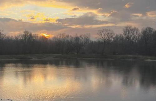 Lotus Pearl Lake Retreat Apartments - Foto 18