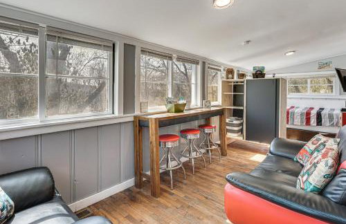 Rockaway Beach House w/ Attached Dock & Hot Tub! - Photo 4