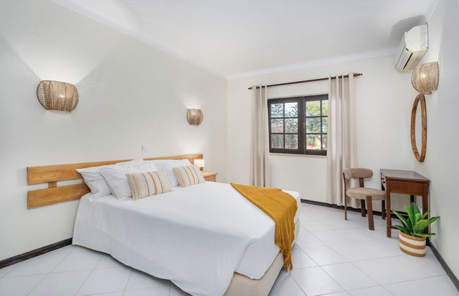 Colina Village - Photo 15