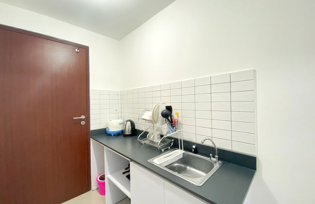 Restful And Tidy Studio Sayana Bekasi Apartment - Foto 20