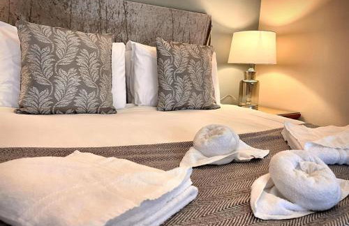 Sleeping Tree Lodge - Kaowood - Private Hot Tub - Foto 3