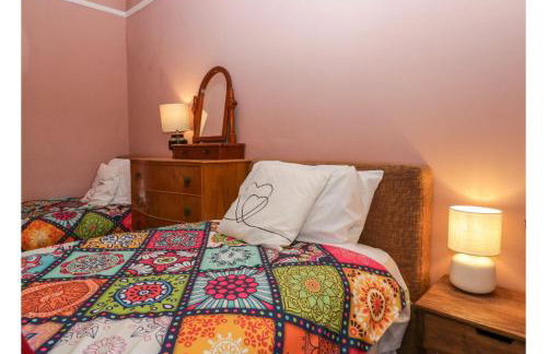 Sunnycote - Photo 17