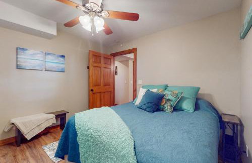 A Frame Cabin Sleeps 9 Pickleball Court Boat Slip - Foto 16