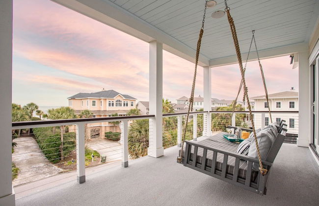 1blck to Beach, Pool, Firepit, Outdoor Kitchen, Game Room Pelican by Avantstay - Foto 2