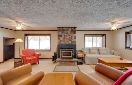 Hike & Ski: Cabin w/ Fireplace in Franconia! - Foto 4