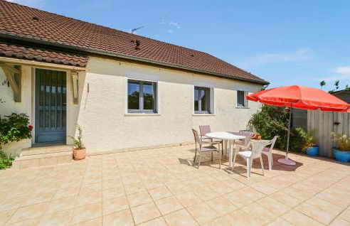 Gorgeous Home In Briare With Sauna - Photo 11