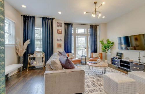 The Ultimate Double Rooftop Deck with Skyline Views - Foto 5