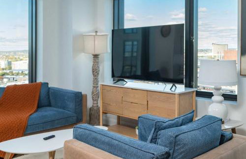 Central 1BR Apartment Assembly Square Pool Gym Parking Sleep 5 - Foto 13