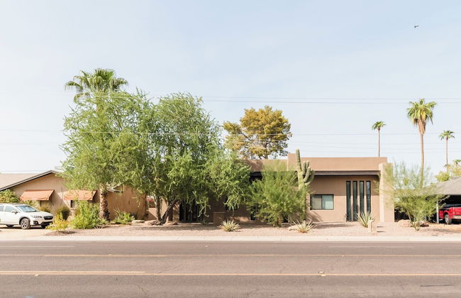 Sapphire By Avantstay Spacious Modern Getaway w/ Pool & Outdoor Grill - Foto 28