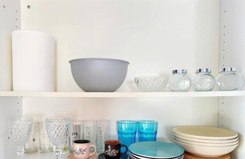 Cozy fairytal garden apartment, Family Friendly, Free parking, 15 Min to Airport - Foto 41