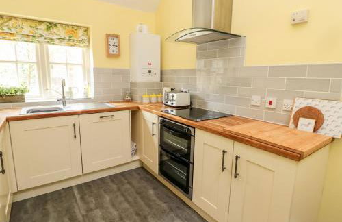 Kizzie Cottage - Photo 10