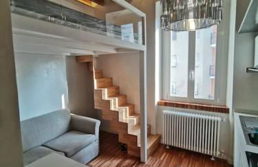 Metro stop, Prada & Design - Foto 12