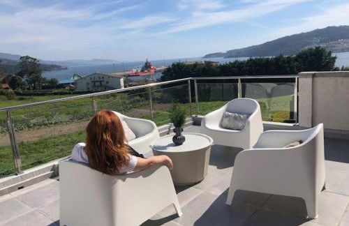 A Neida Casa con terraza con vistas al mar - Foto 1