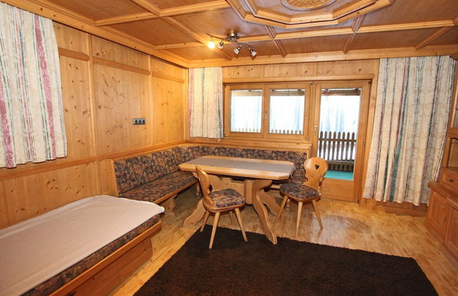 Spacious Holiday Home Near Ski Area in Kaltenbach - Foto 28