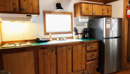 Lakeview Cedar Cabin - The Birds Nest - 1 - Foto 5, stove