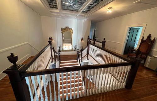 The Governor's Mansion - A Step Back in Time. - Foto 18