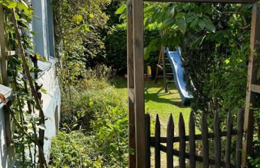 Birklund Modern Retreat - Photo 5