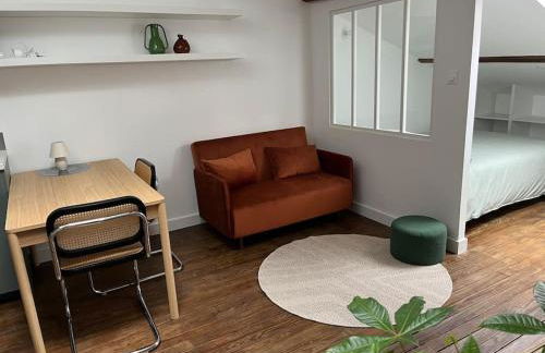 Appartement refait à neuf à proximité du centre ville - Foto 1