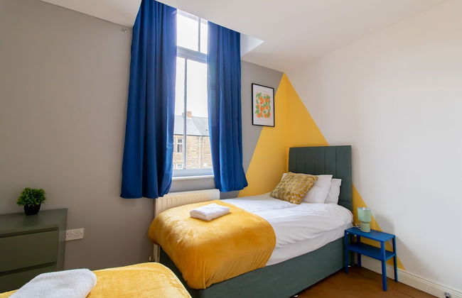 Stunning 1-bed Apartment in Gateshead - Photo 8