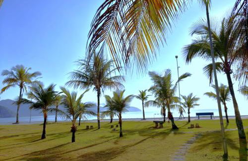 Flat duplex localização espetacular 2 quadras da praia - Foto 62