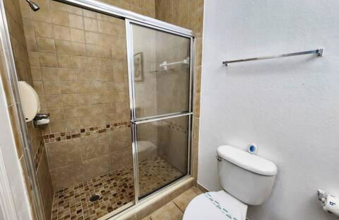 Resort Retreat 2BD Close Disney - Foto 19