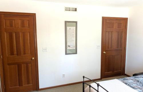 NEW! The Lighthouse - Cute, Large, and Lakefront! - Foto 4