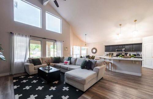 Scottsdale Paradise Poolside with Hot Tub & Gym - Foto 13