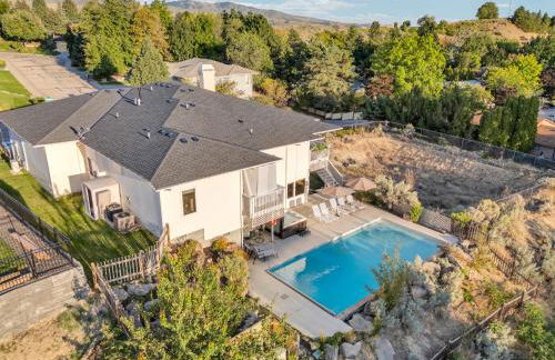 Epic Hillside Retreat Htd Pool HotTub Golf 4400sf - Foto 54