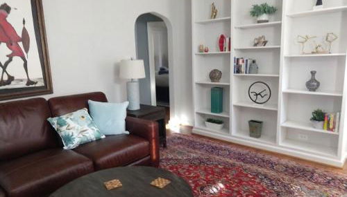 Charming Classic Cottage 2Br - Foto 2